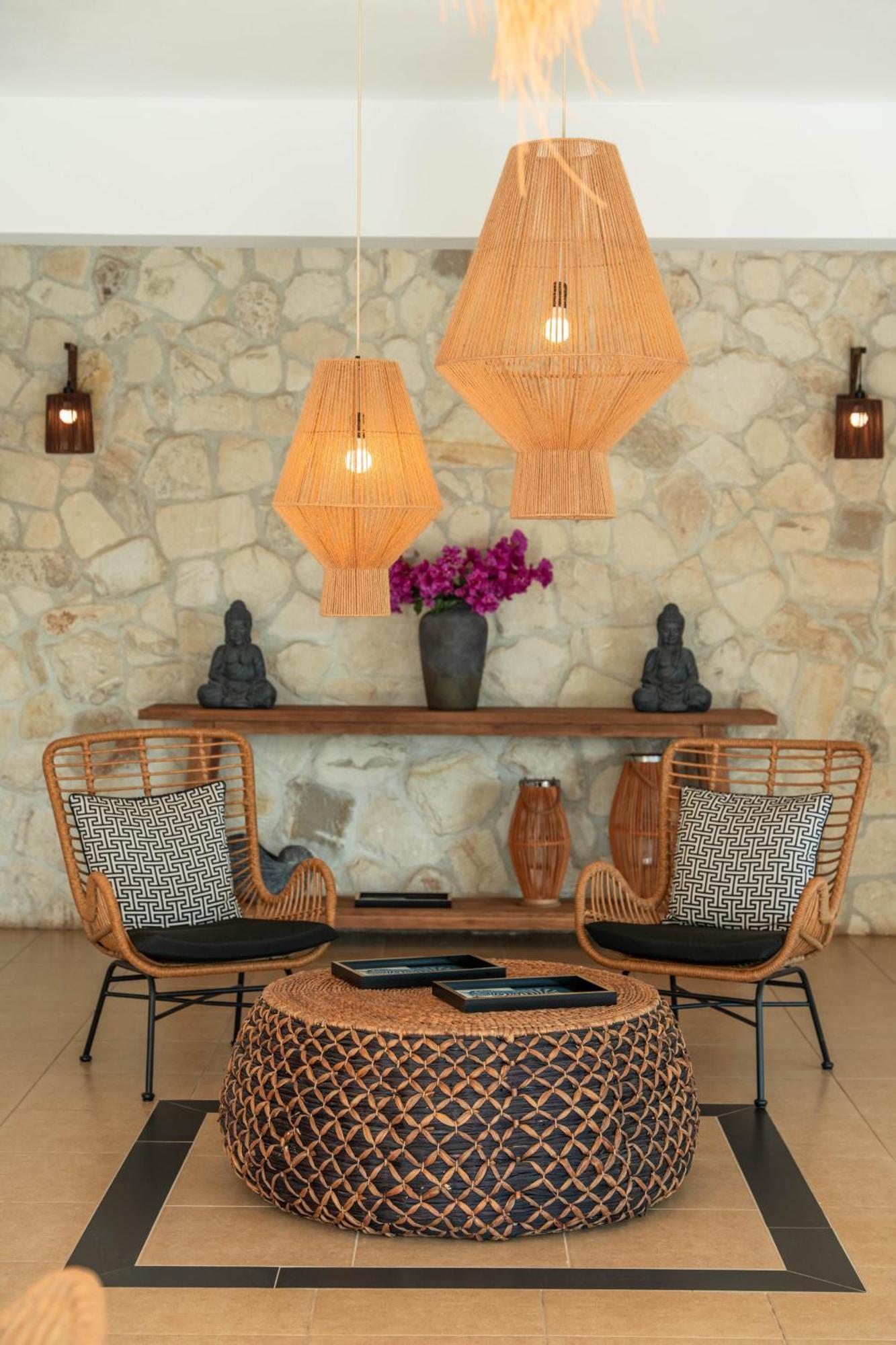 Ammos Boutique Apartments & Suites ماليا المظهر الخارجي الصورة