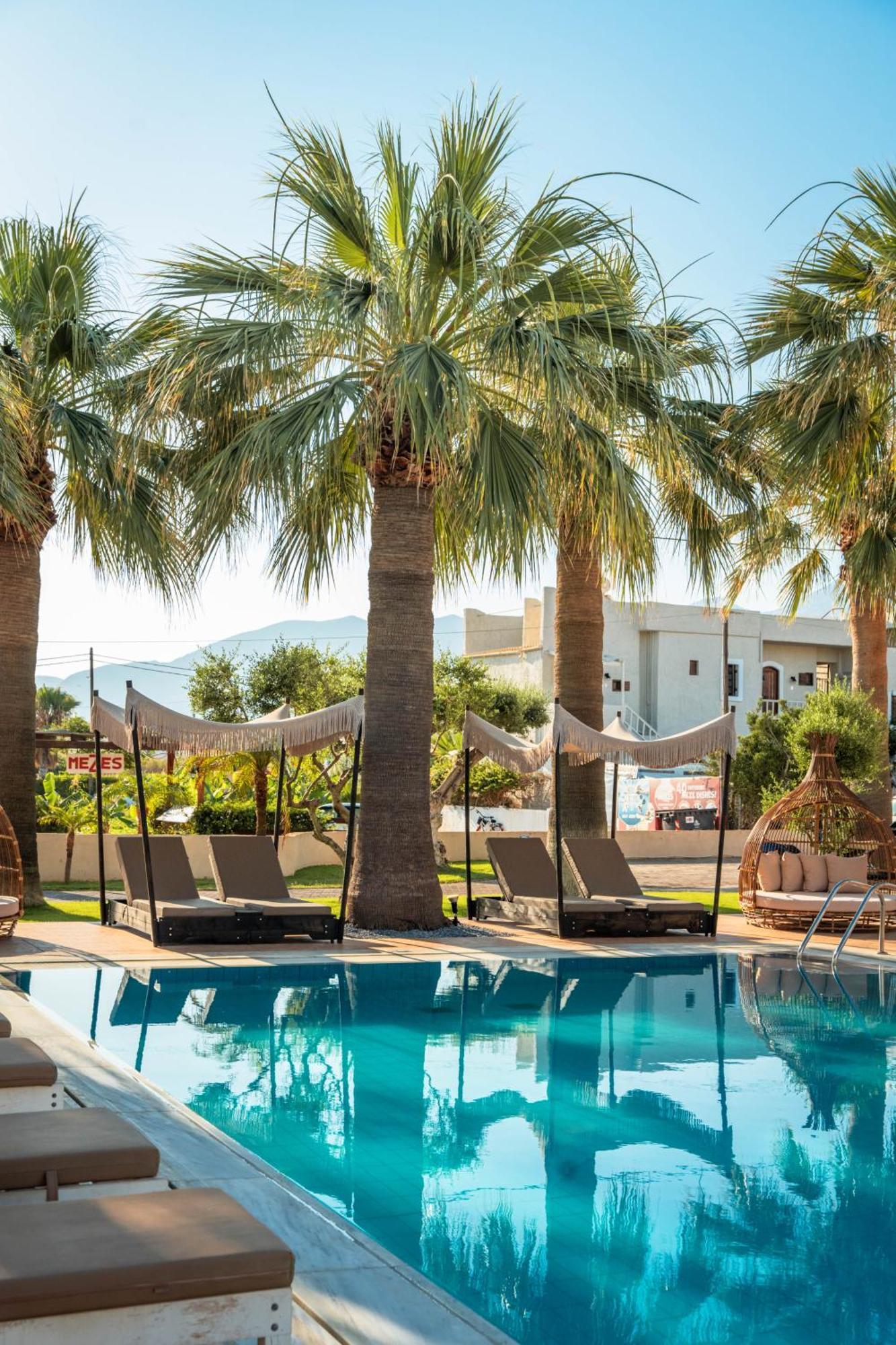 Ammos Boutique Apartments & Suites ماليا المظهر الخارجي الصورة