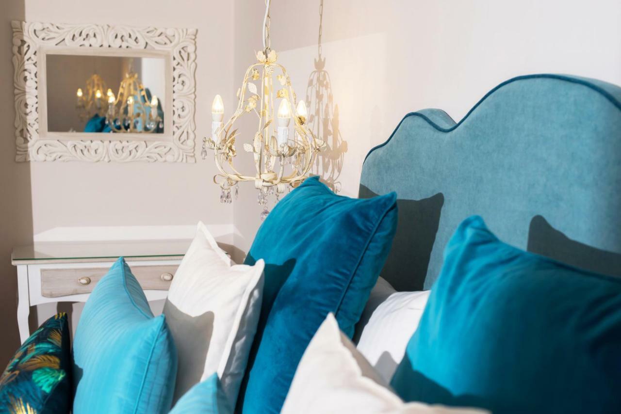 Ammos Boutique Apartments & Suites ماليا المظهر الخارجي الصورة