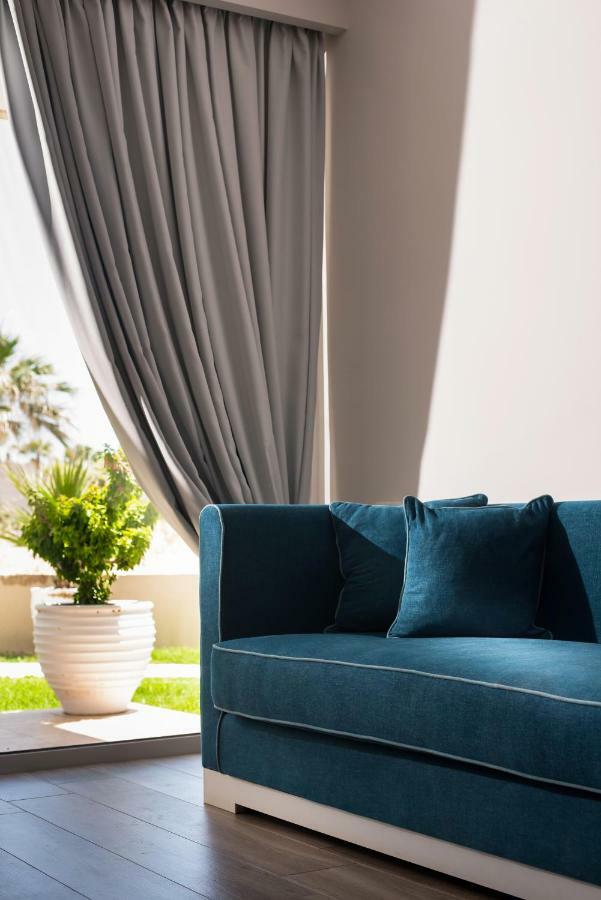 Ammos Boutique Apartments & Suites ماليا المظهر الخارجي الصورة