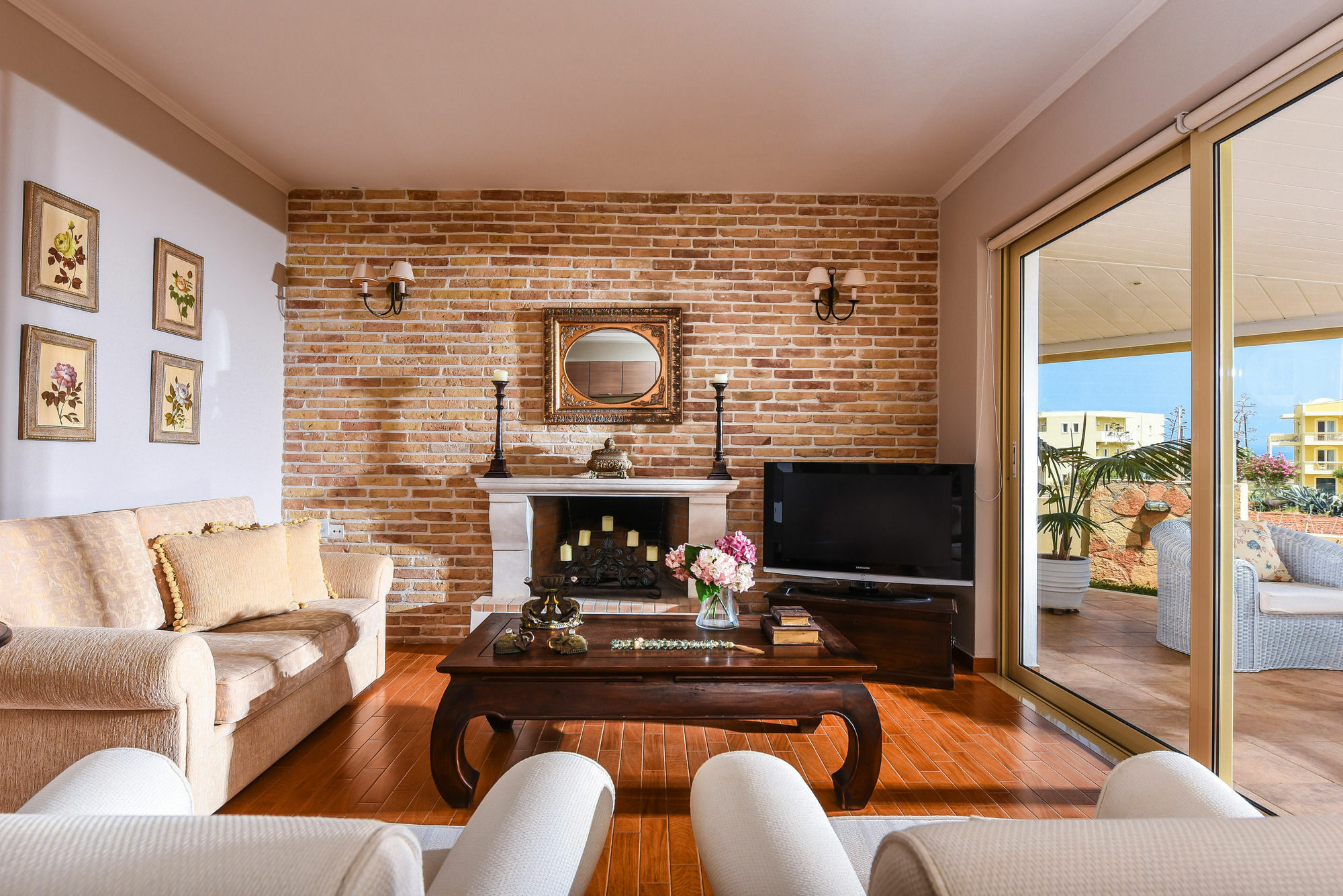 Ammos Boutique Apartments & Suites ماليا المظهر الخارجي الصورة