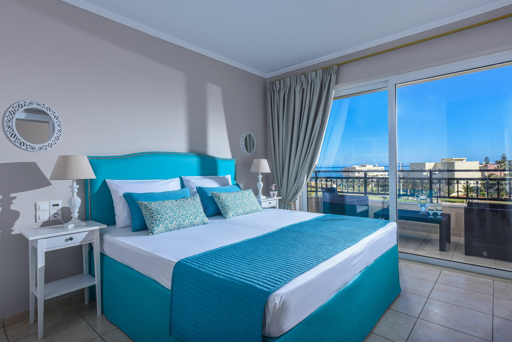 Ammos Boutique Apartments & Suites ماليا المظهر الخارجي الصورة